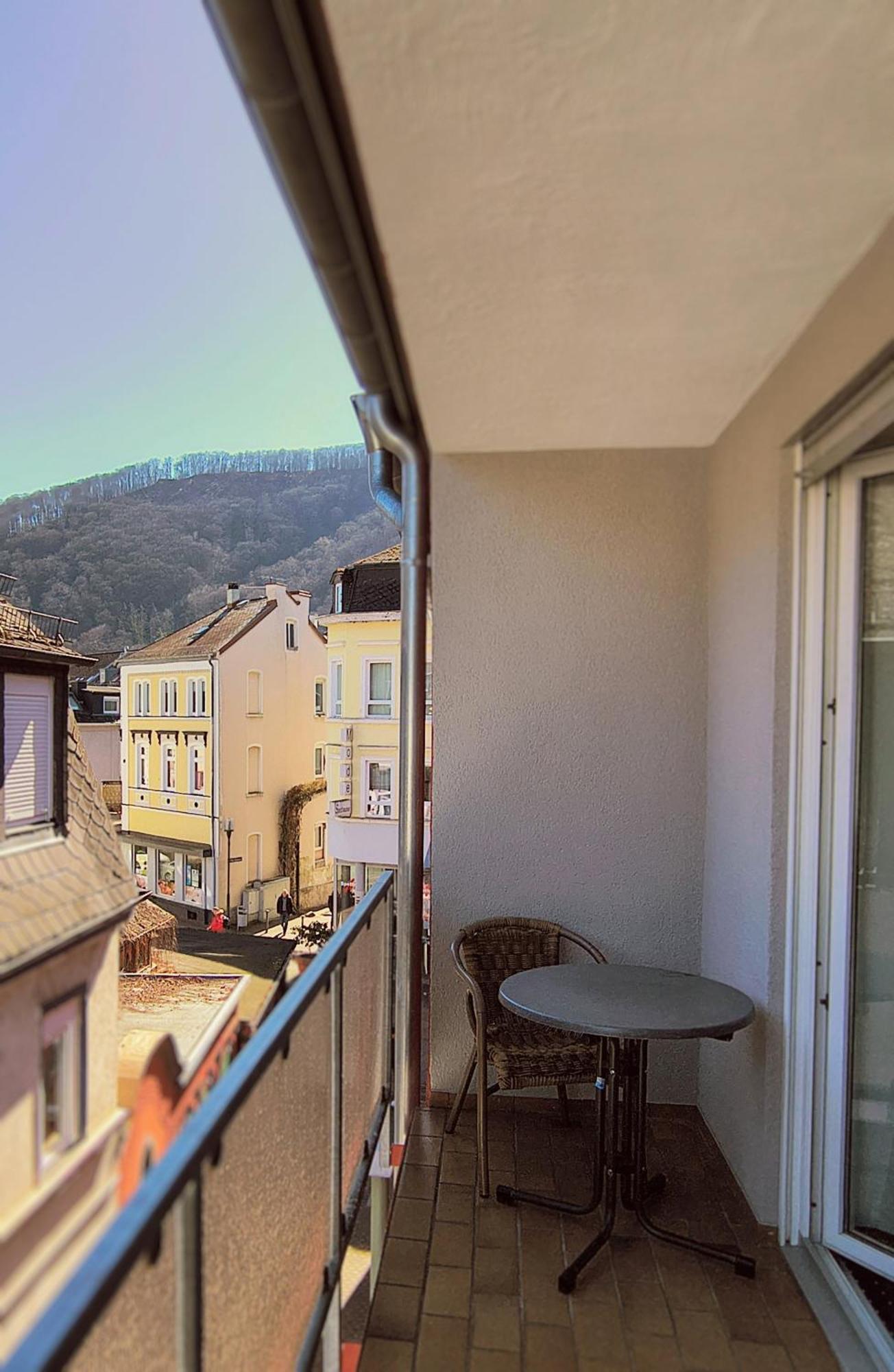 Hotel Restaurant Adria Kroatien Bad Ems Exterior photo